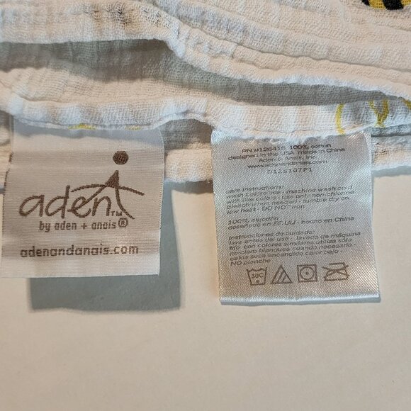 Aden by aden +anais baby blanket swaddle muslin cotton bumble bee pattern - Picture 2 of 4